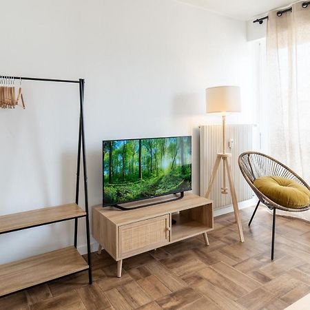 Grand Studio L Parking Prive L Centre Ville Limoges Ngoại thất bức ảnh